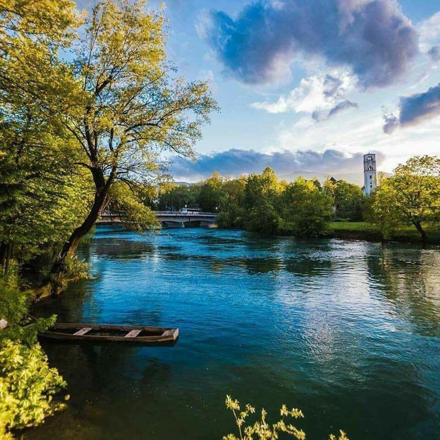 Konak Na Uni Bihać Buitenkant foto